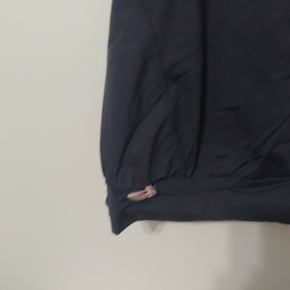 Adidas tank - Picture 3 of 8